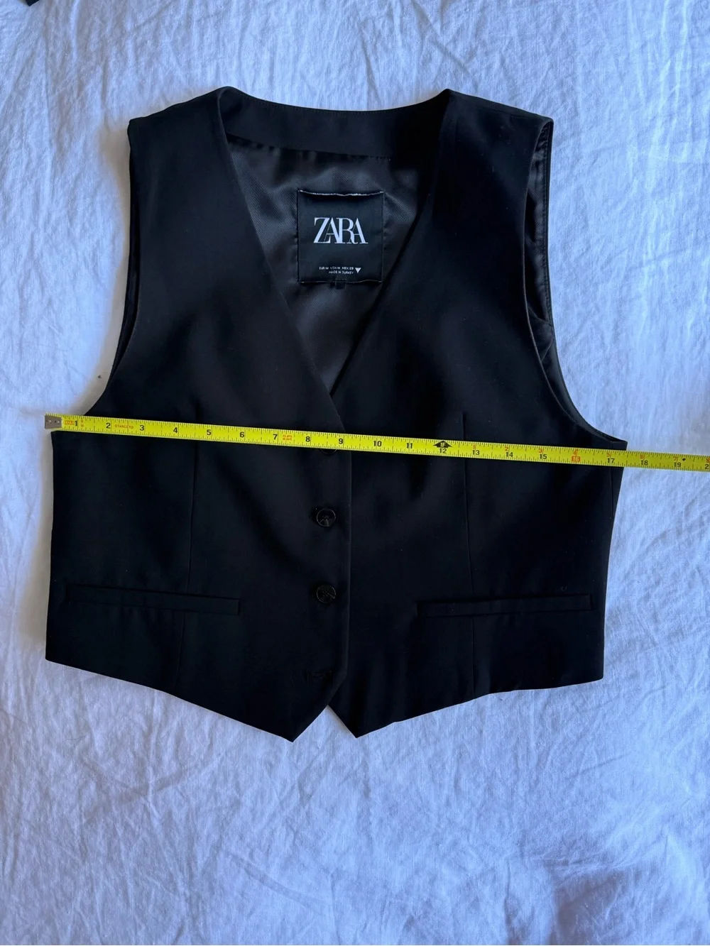 ZARA Black Button-Front Vest - Picture 6 of 6